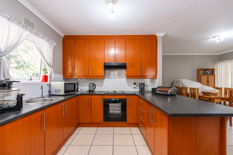 3 Bedroom Property for Sale in Pinehurst Western Cape